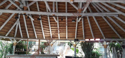 Design and manufacture of thatched roof